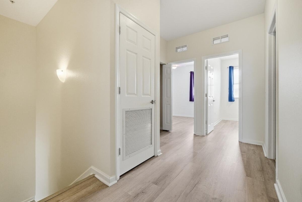 4501 Mimosa Terrace - Photo 11