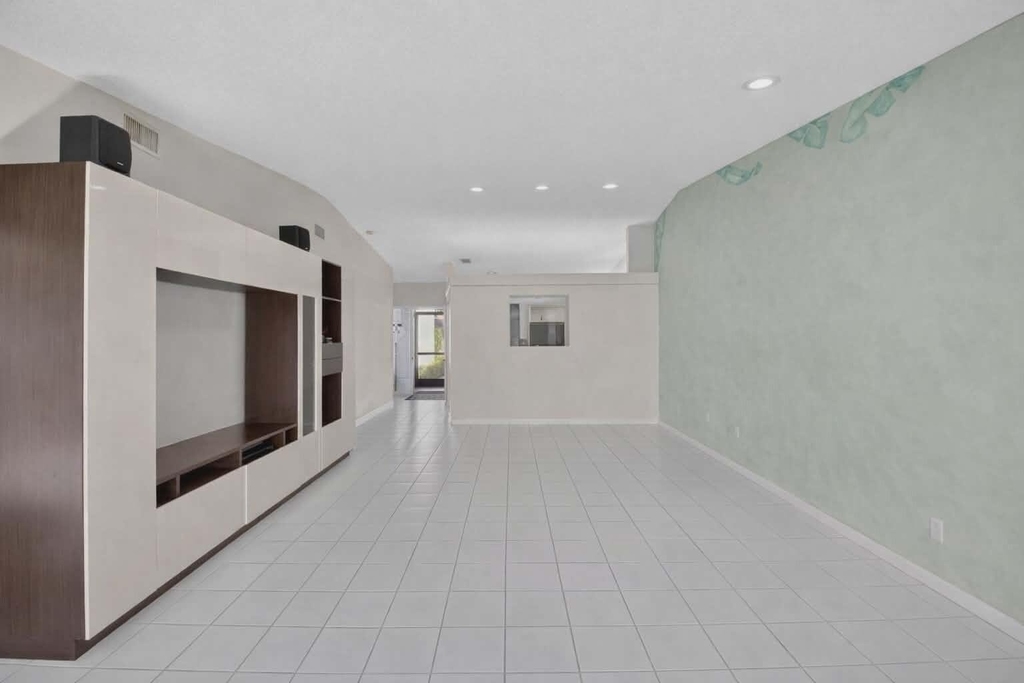 8146 Windgate Drive - Photo 27