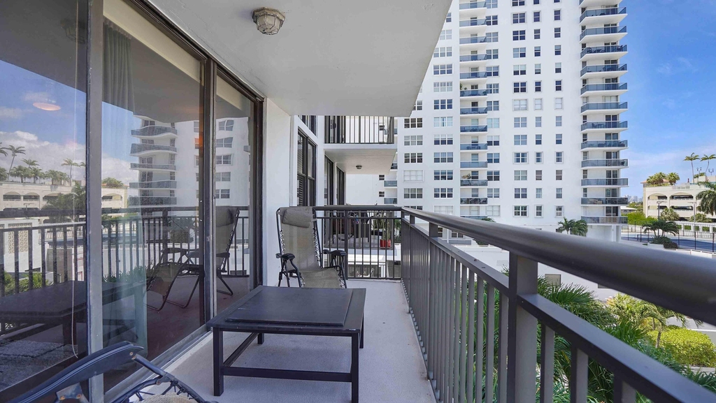 3031 N Ocean Boulevard - Photo 26