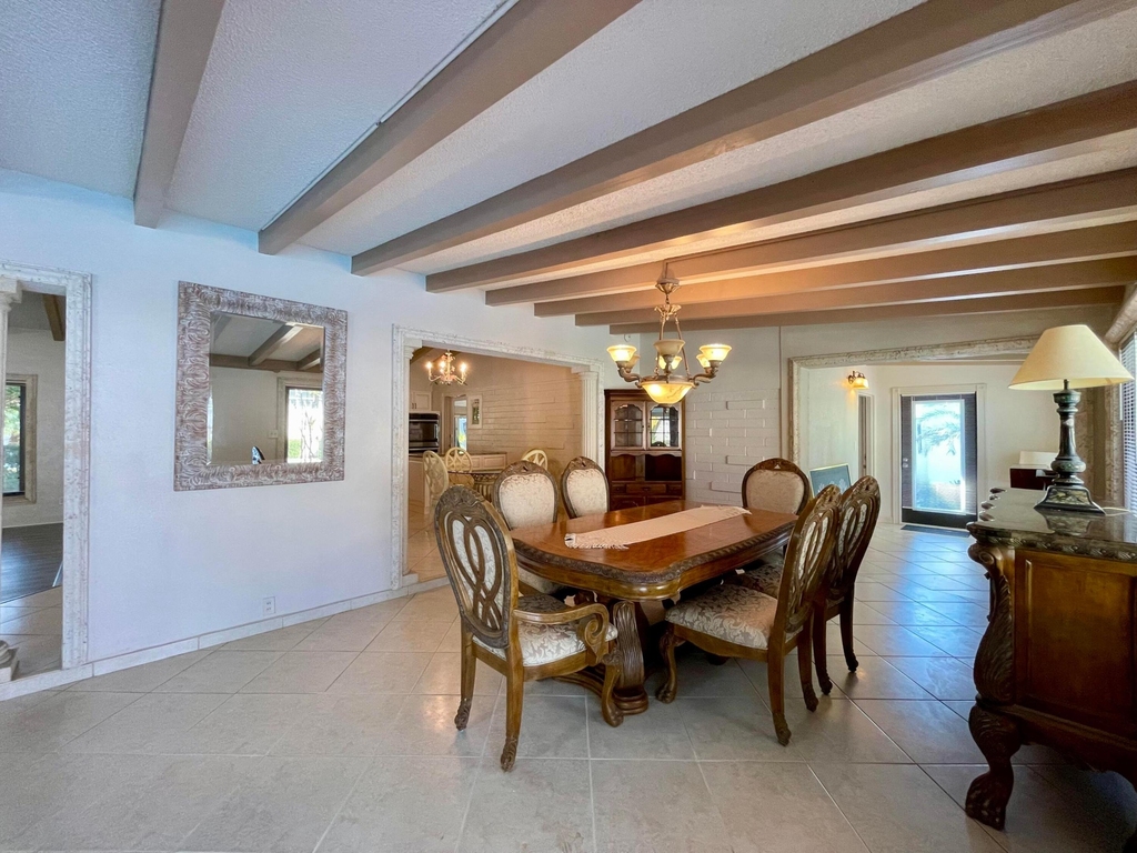 2725 Ne 27th Court - Photo 7