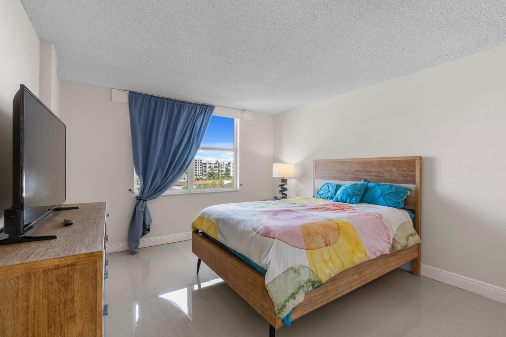 1009 N Ocean Boulevard - Photo 13