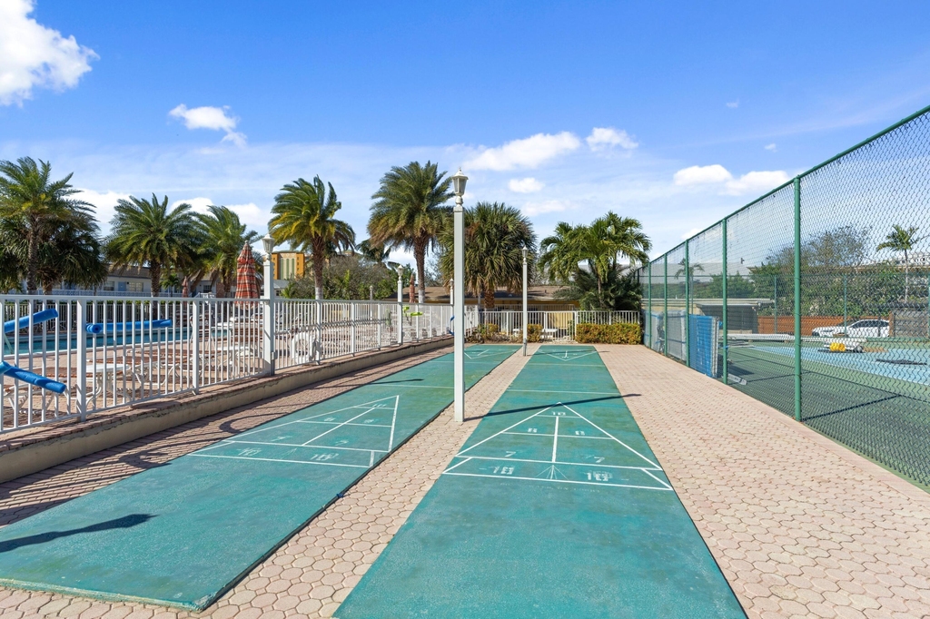 1009 N Ocean Boulevard - Photo 19