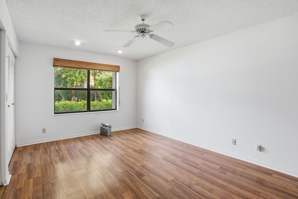 9476 El Clair Ranch Road - Photo 27