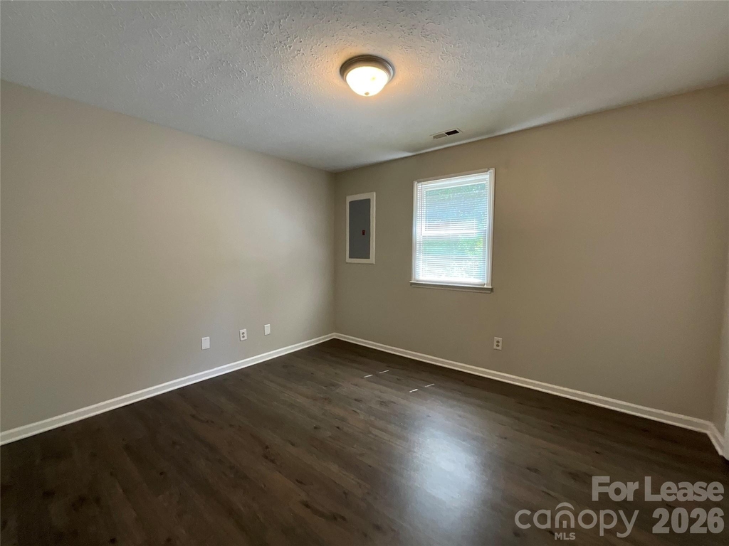 304 Palm Street - Photo 8
