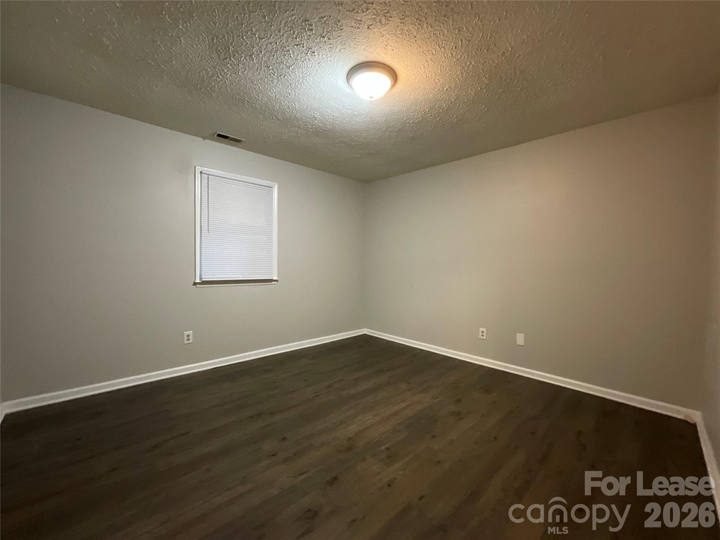 304 Palm Street - Photo 5