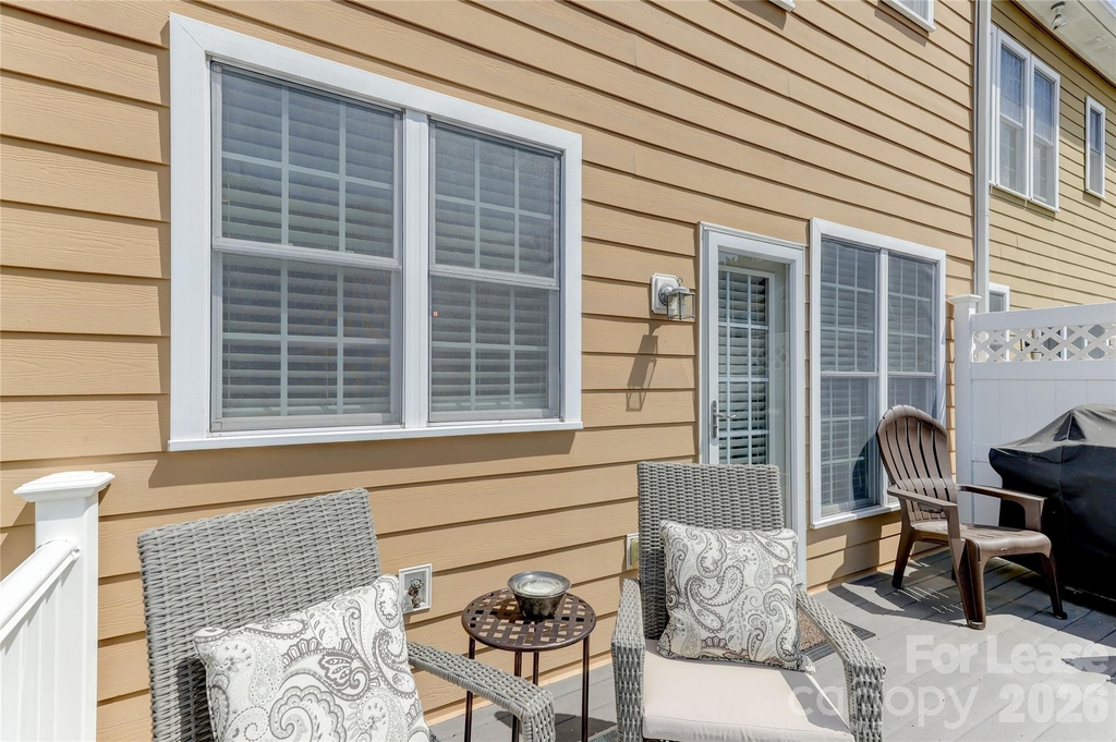905 Lyndley Drive - Photo 19