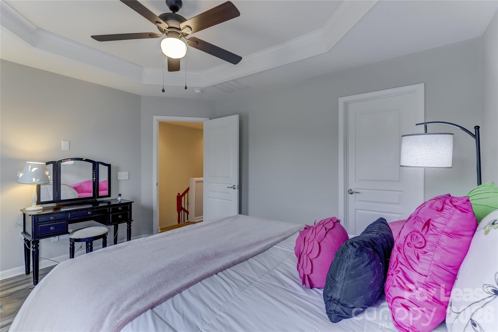 905 Lyndley Drive - Photo 28