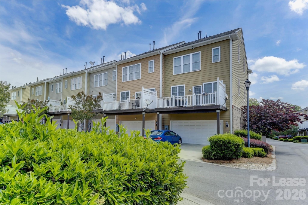 905 Lyndley Drive - Photo 39