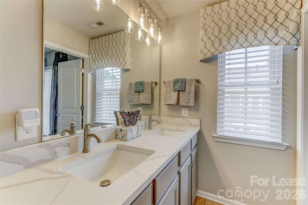 905 Lyndley Drive - Photo 34