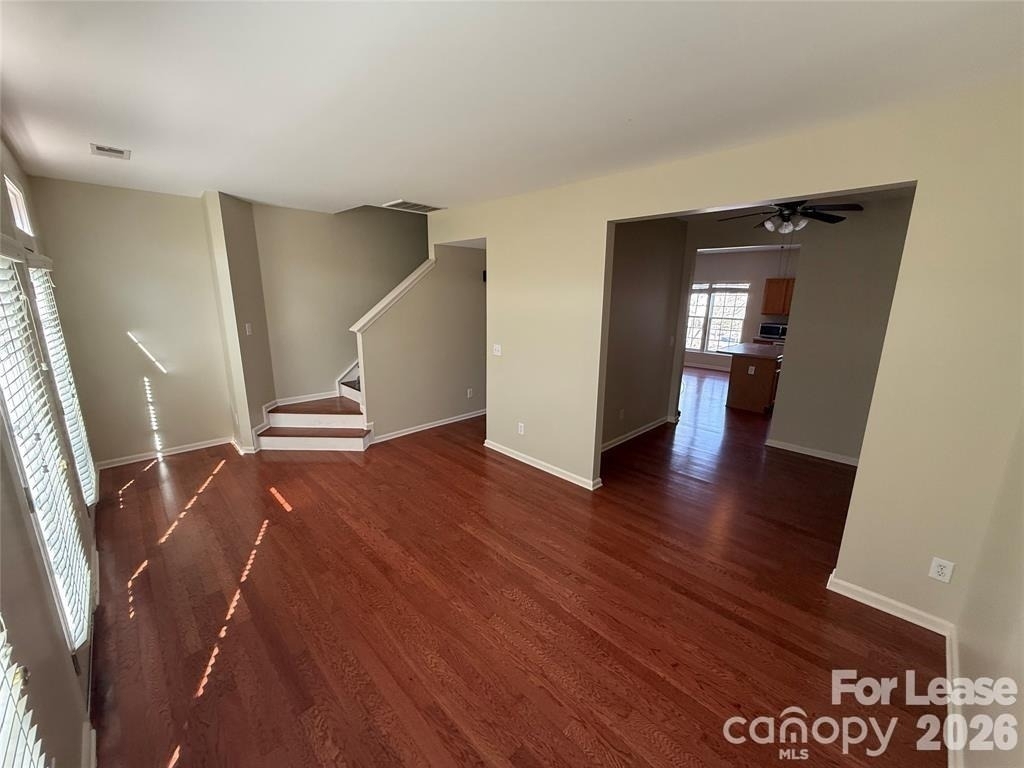 13820 Hill Street - Photo 3