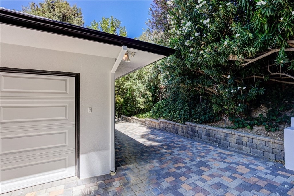 2740 Hutton Drive - Photo 19