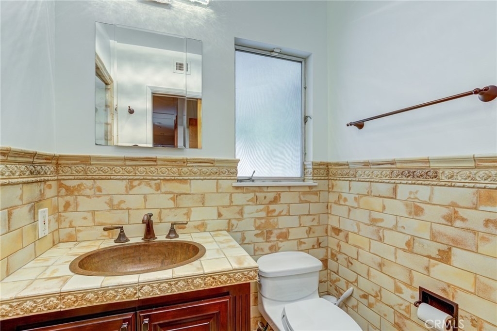 2740 Hutton Drive - Photo 16