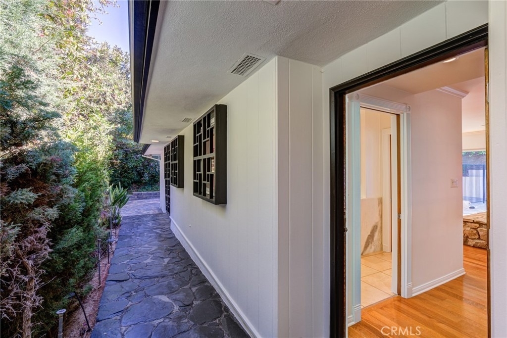 2740 Hutton Drive - Photo 4