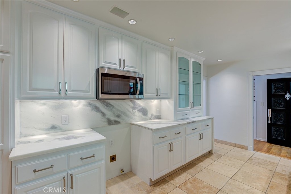 2740 Hutton Drive - Photo 7