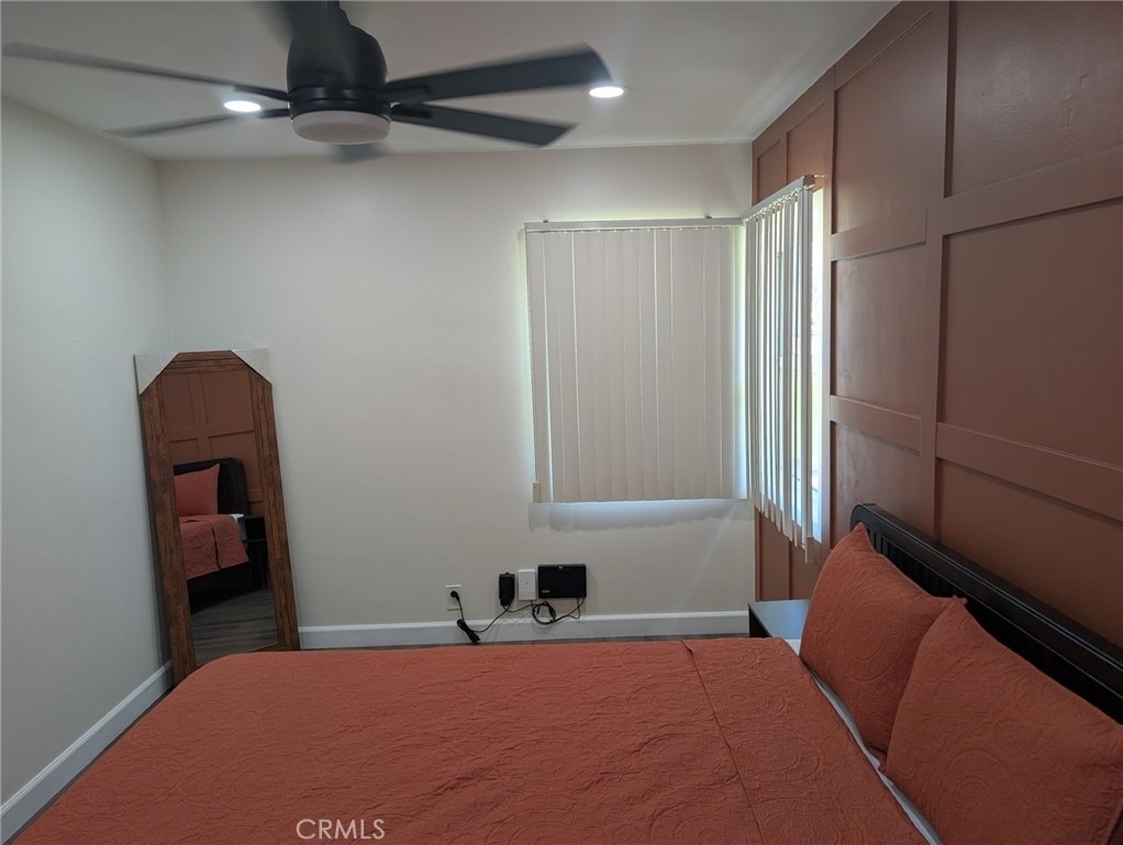 311 W Green - Photo 9