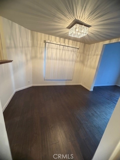 18435 Keswick Street - Photo 8