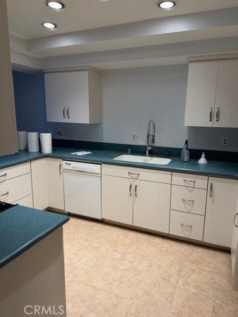 18435 Keswick Street - Photo 4