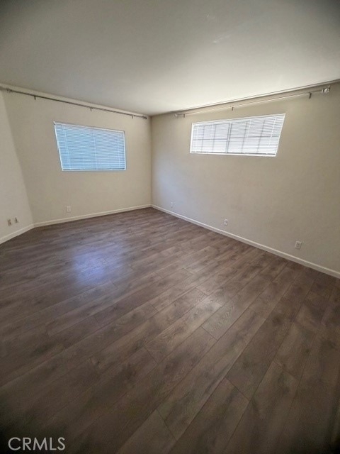 18435 Keswick Street - Photo 17