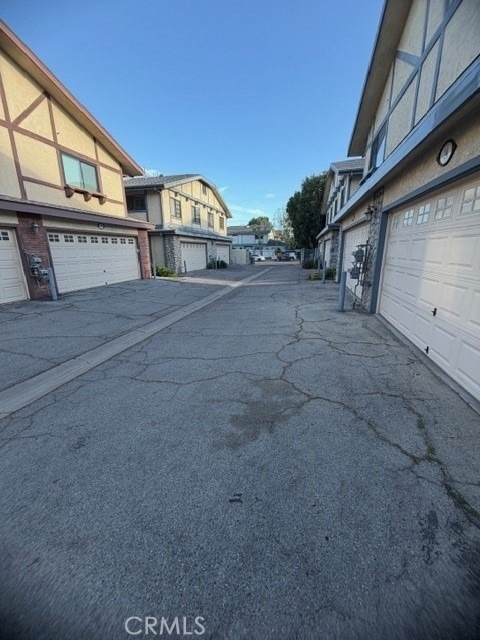 18435 Keswick Street - Photo 1