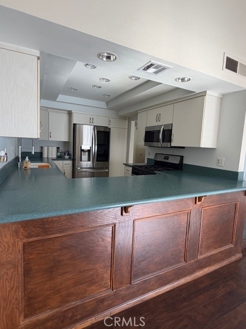 18435 Keswick Street - Photo 3