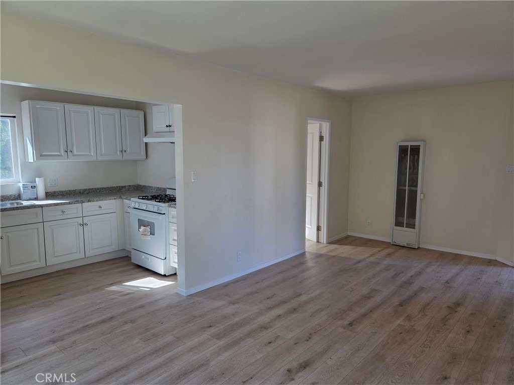 24425 Hawthorne Boulevard - Photo 6