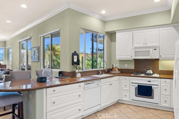 1400 E Ocean Boulevard - Photo 4