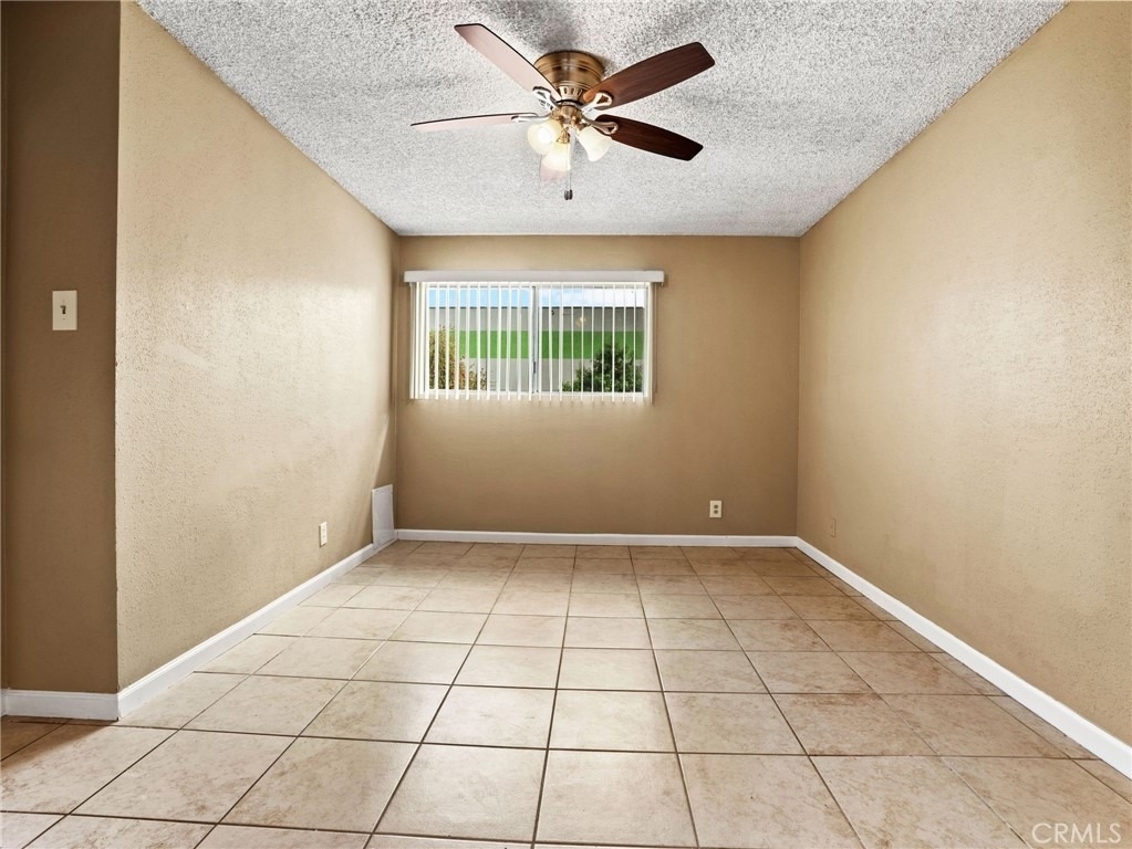 7037 Milton Avenue - Photo 8