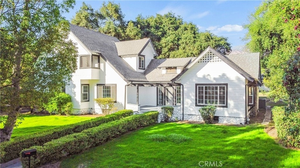 379 Buena Loma - Photo 2