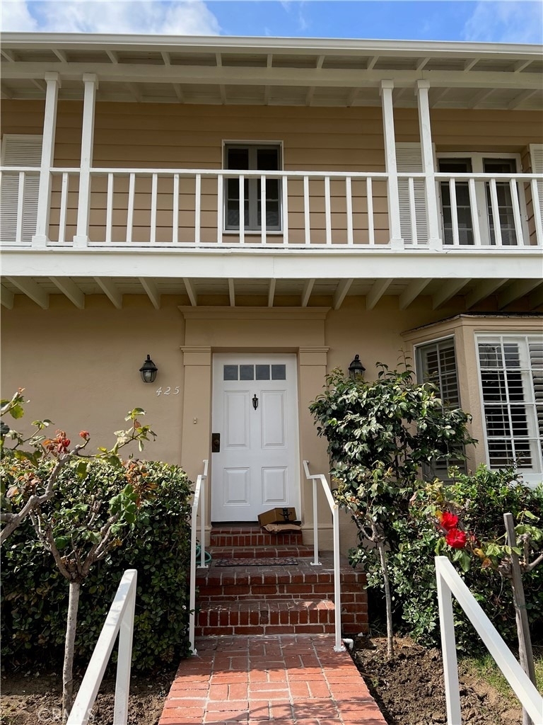 425 S Palm Drive - Photo 4