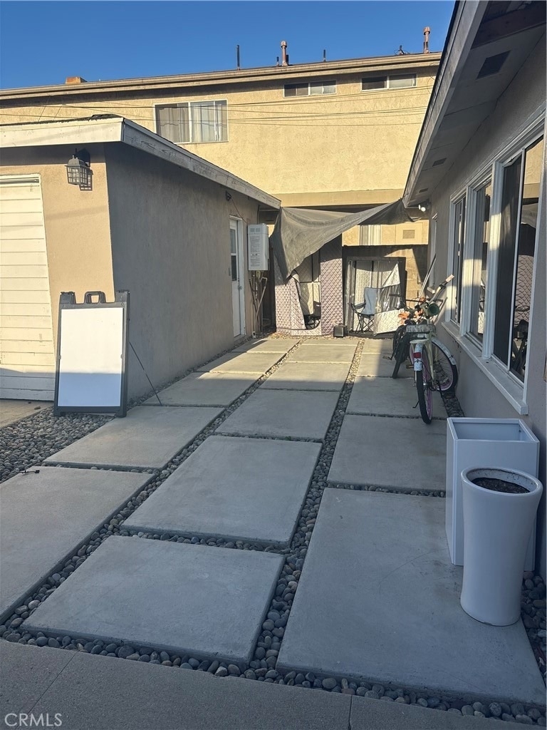 4428 W 171st Street - Photo 1
