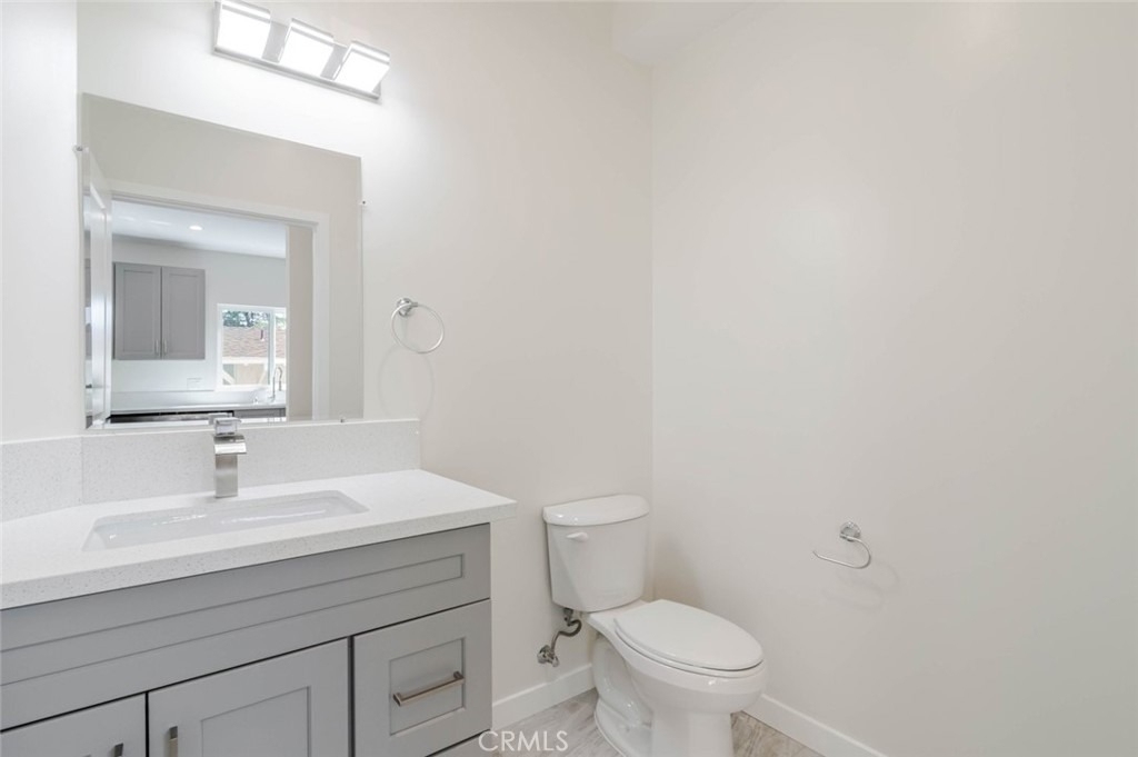1961 Waltonia Drive - Photo 10
