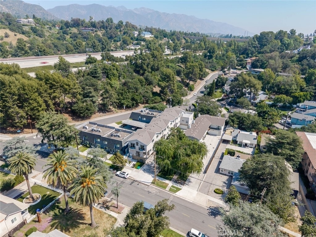 1961 Waltonia Drive - Photo 25