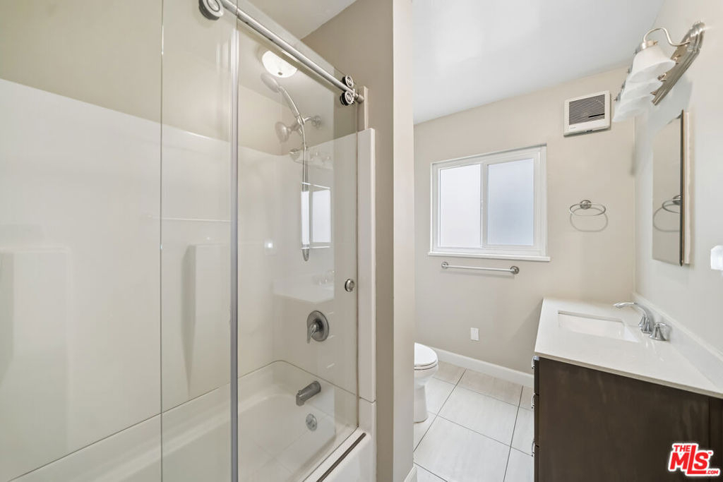 3646 Carmona Avenue - Photo 8