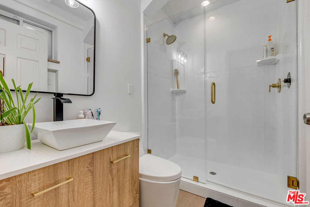 367 S Oak Avenue - Photo 21