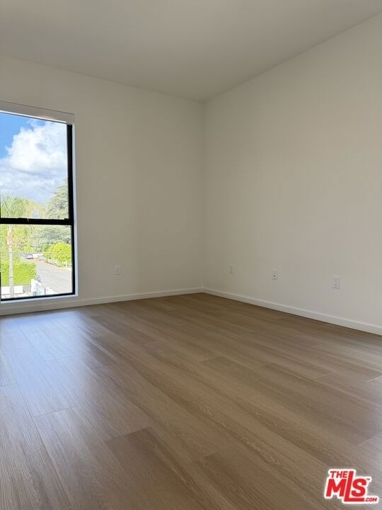 5119 Colfax Avenue - Photo 13