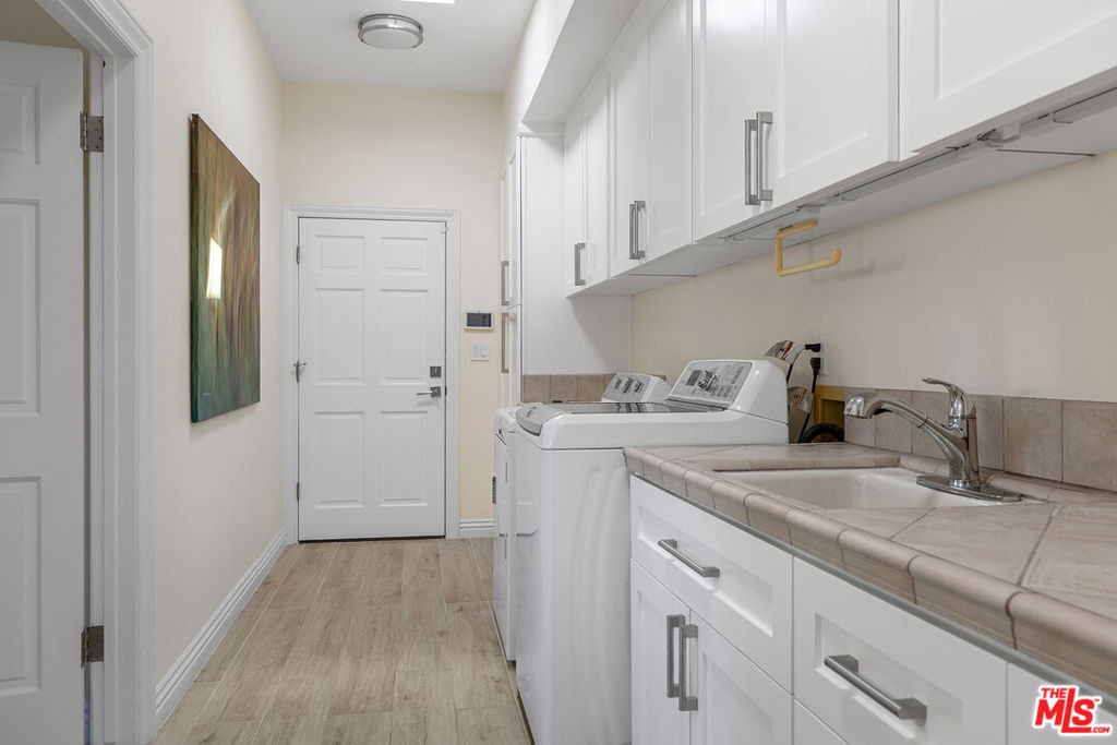 7834 Electra Drive - Photo 36