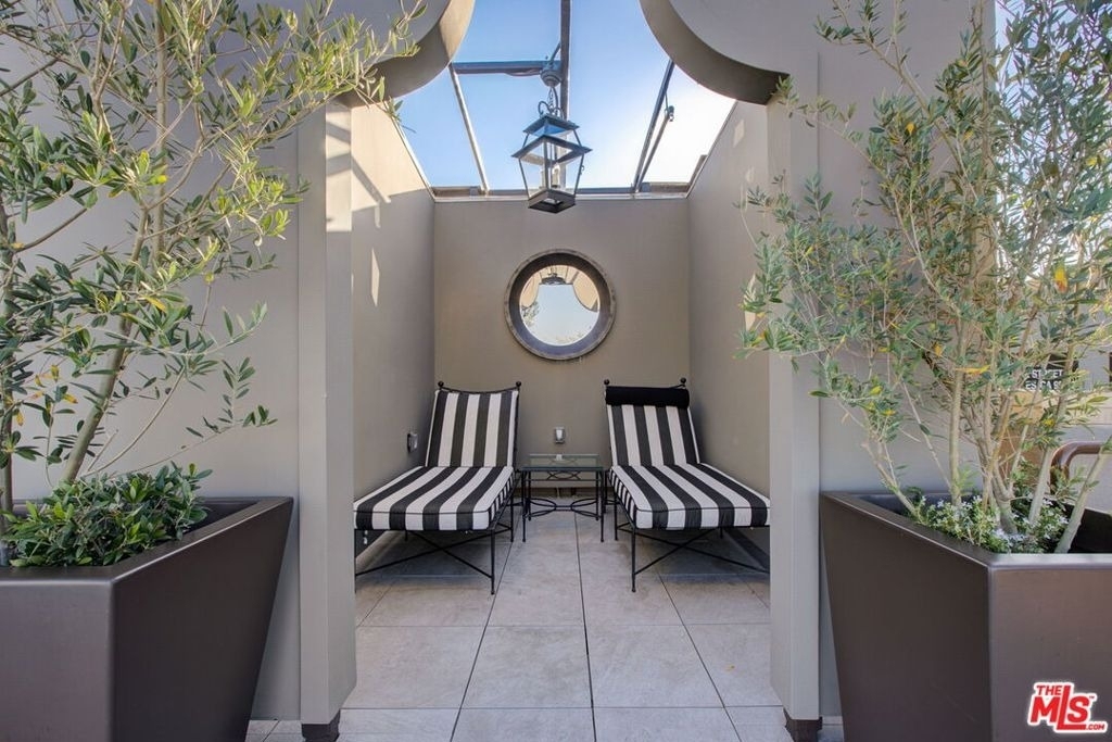 1645 N Vine Street - Photo 53