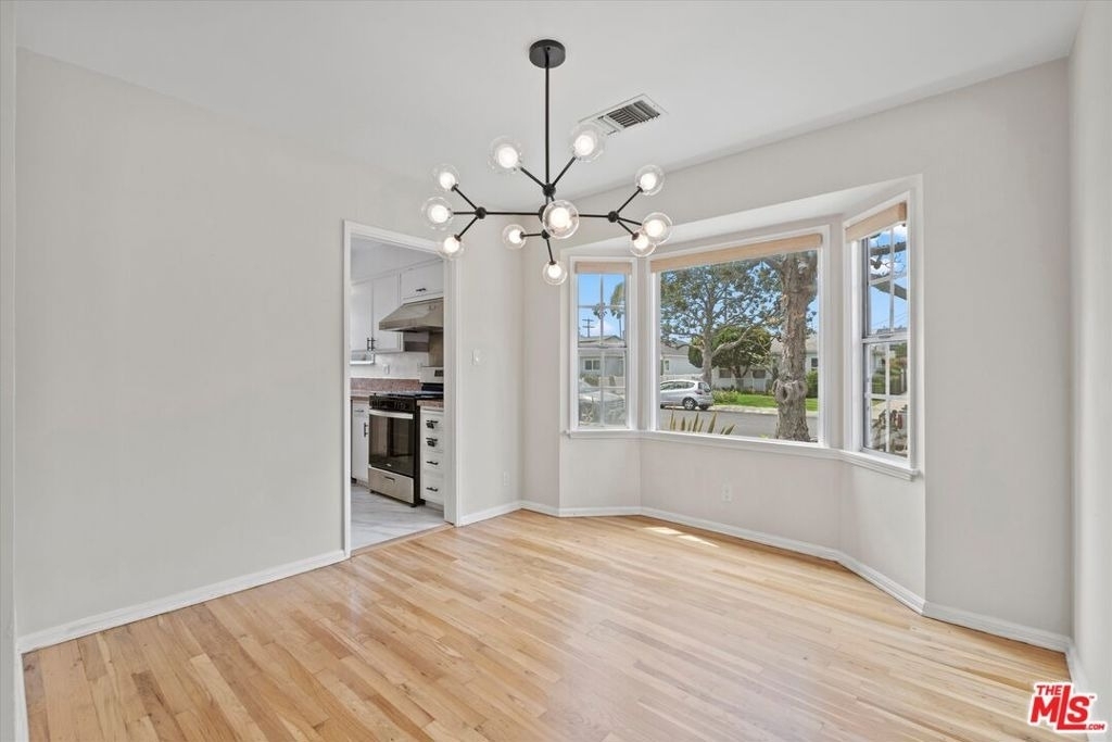 8348 Reading Avenue - Photo 9