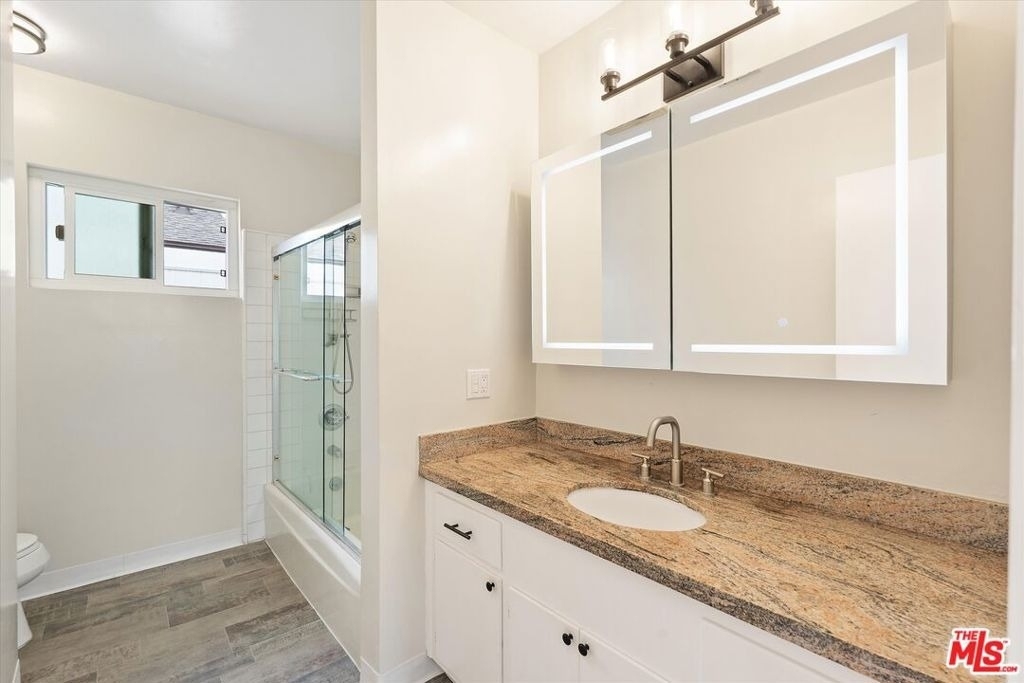8348 Reading Avenue - Photo 14