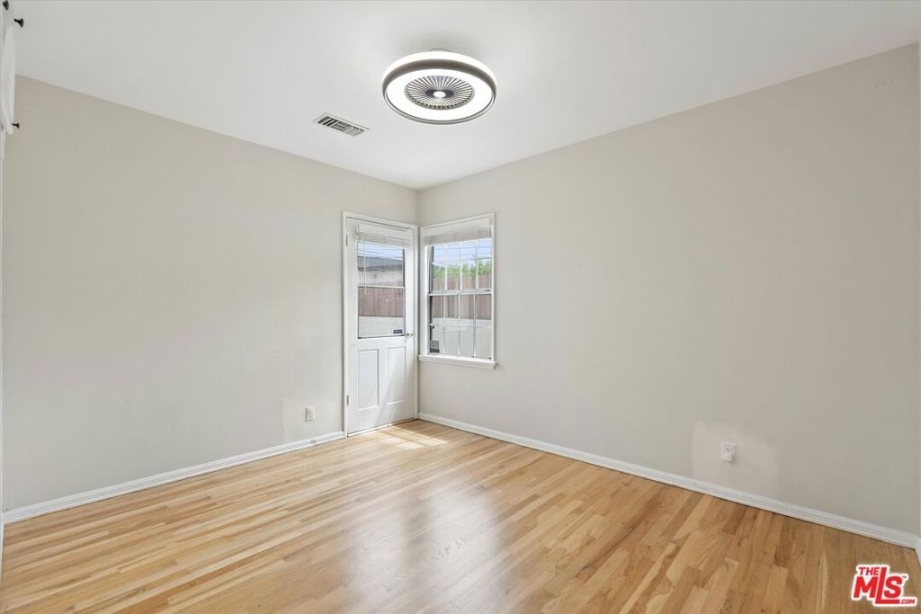 8348 Reading Avenue - Photo 23