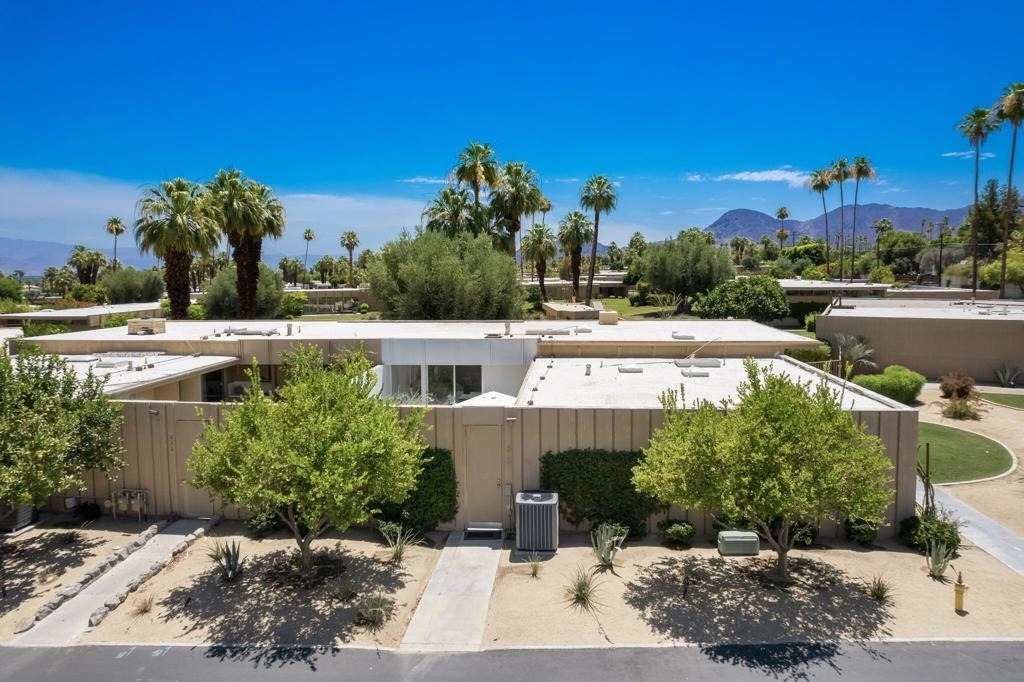 72915 El Paseo - Photo 2