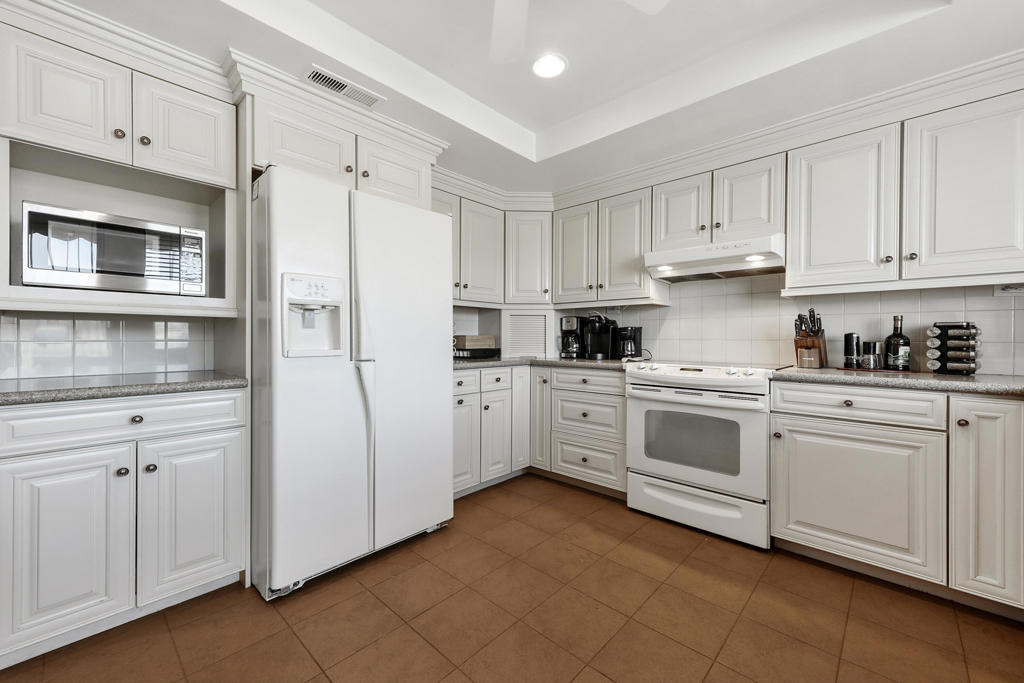 47 Juan Carlos Drive - Photo 14