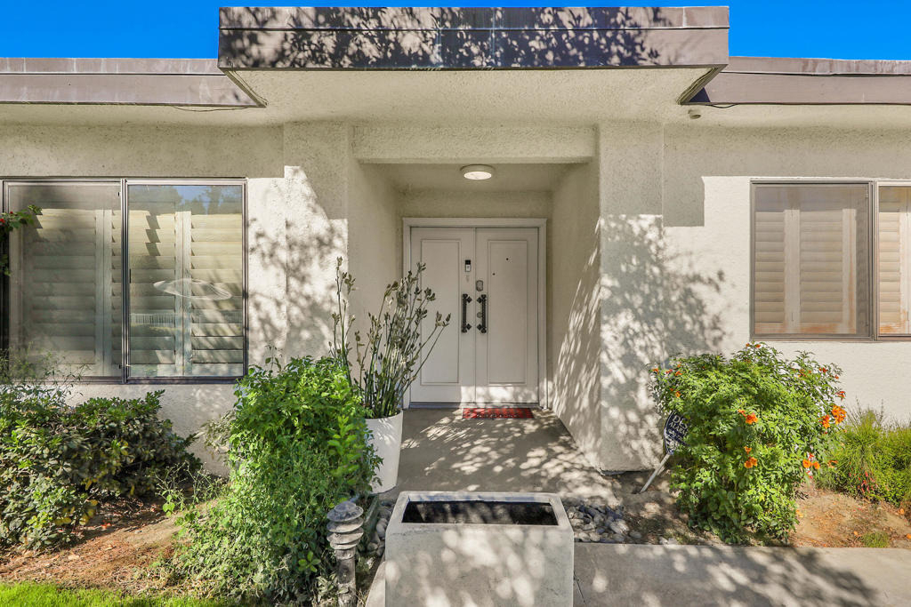 47 Juan Carlos Drive - Photo 1
