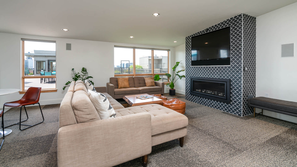 1408 E Union St - Photo 18