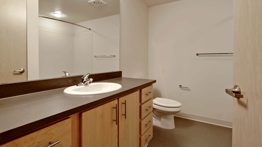 1408 E Union St - Photo 13