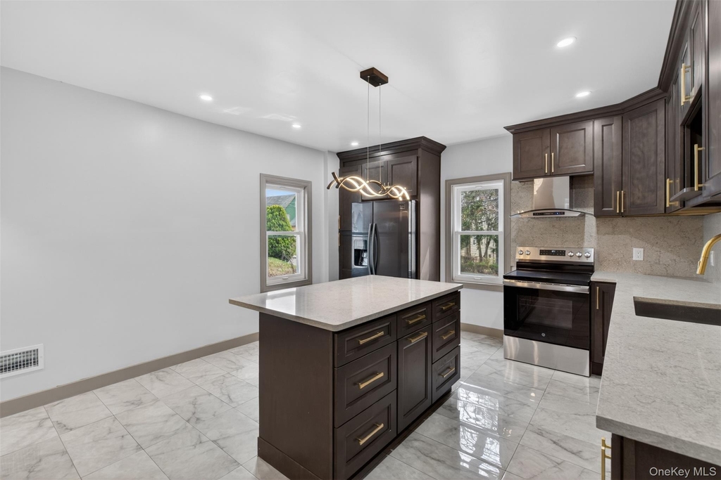 62 Poplar Street - Photo 14