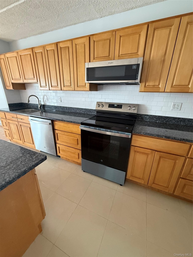 35 Park Avenue - Photo 9