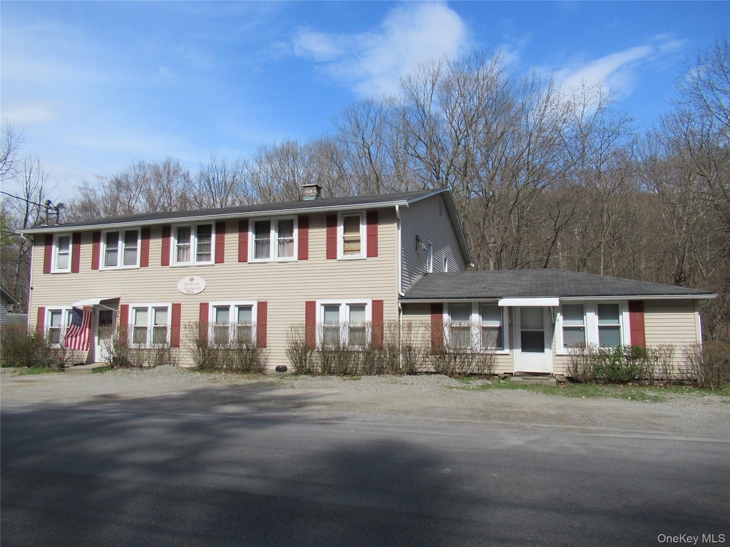 300 Old Route 55 - Photo 0