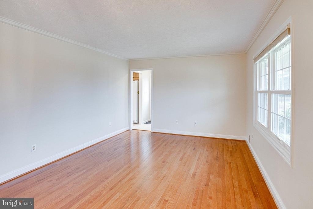 9552 Birmingham Drive - Photo 7