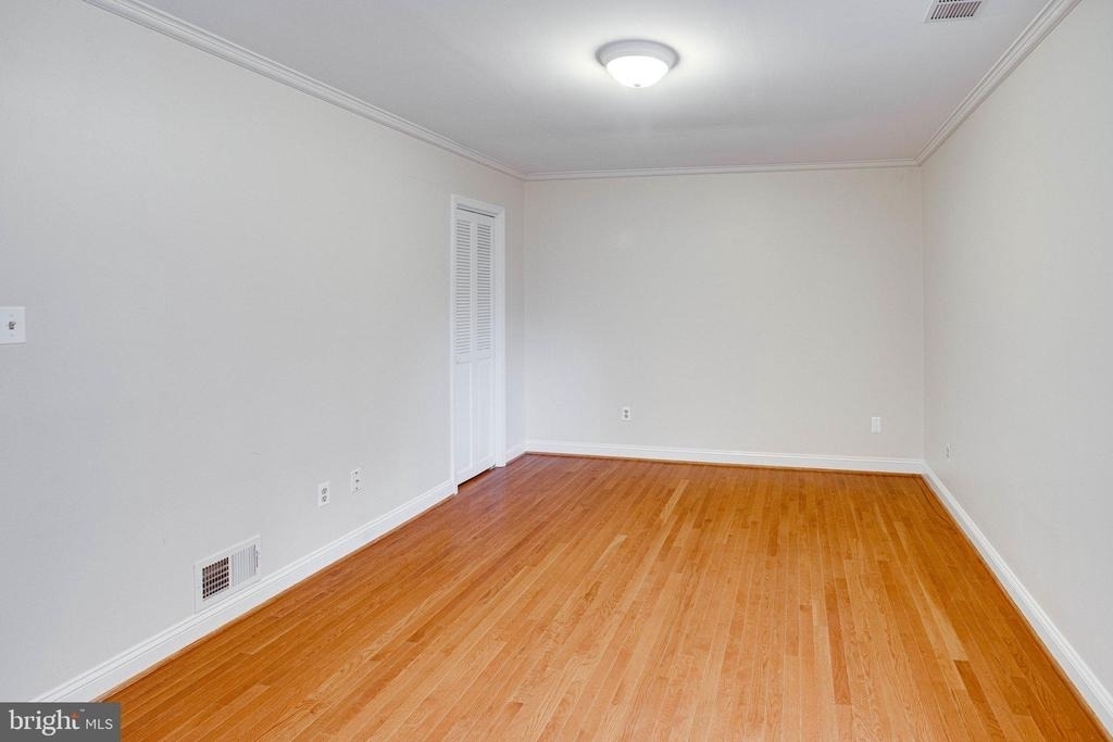 9552 Birmingham Drive - Photo 37